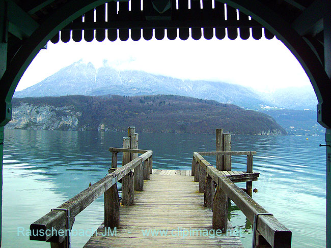 lac annecy automne 0106.jpg - PENTAX Image