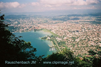 lac+ville annecy vue du mont Verrier