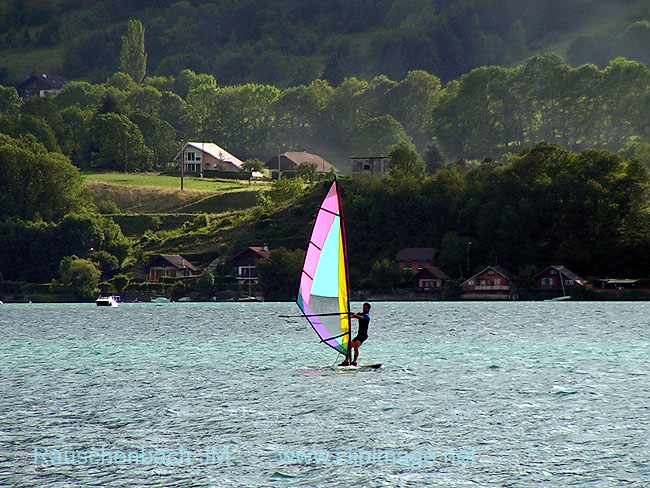 annecy.251.jpg - KONICA MINOLTA DIGITAL CAMERA  