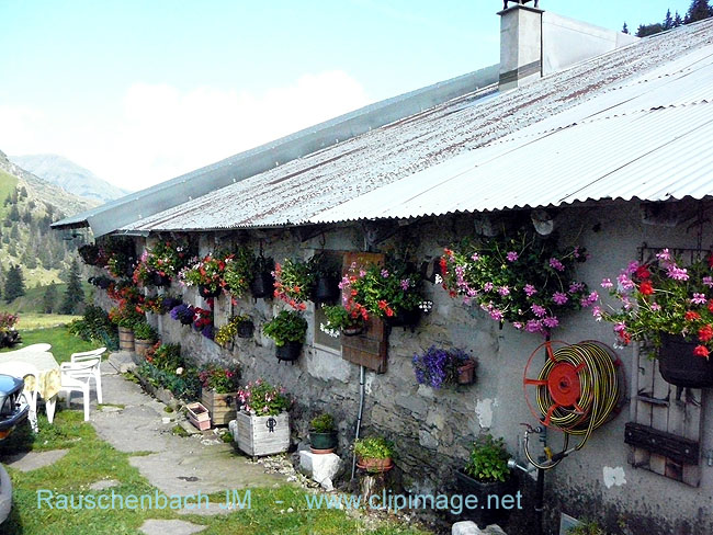 col des aravis,019.chalet savoyard,.jpg