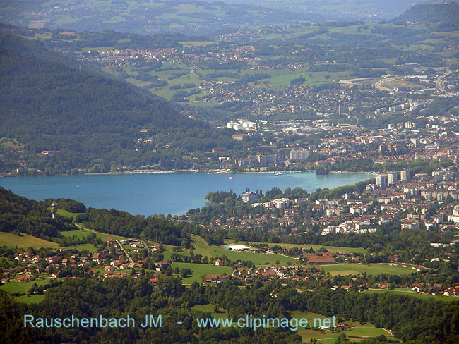 annecy + lac 3.jpg