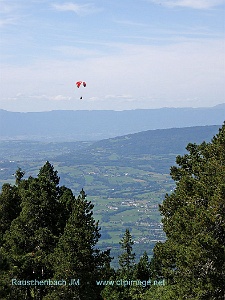 haute savoie , parapente